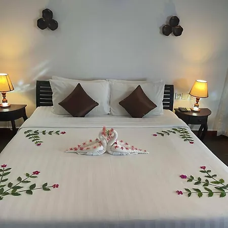 Kravan Siem Reap Boutique Villa